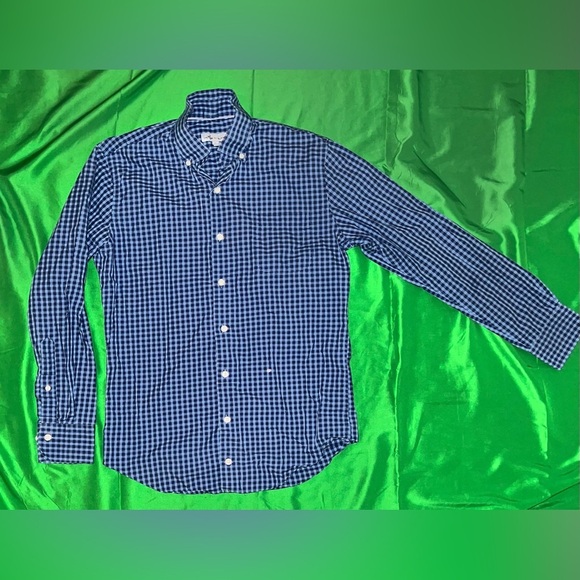 Peter Millar 100% Cotton Button Down Top size Small- Flaw - Picture 2 of 8